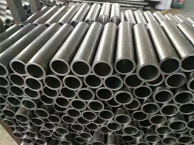 千山30CrMo精密无缝钢管